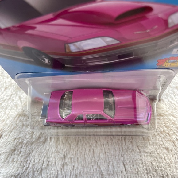 Hot Wheels Matt and Debbie Hay’s 1988 Pro Street Thunderbird Pink Unopened Box - Picture 2 of 6